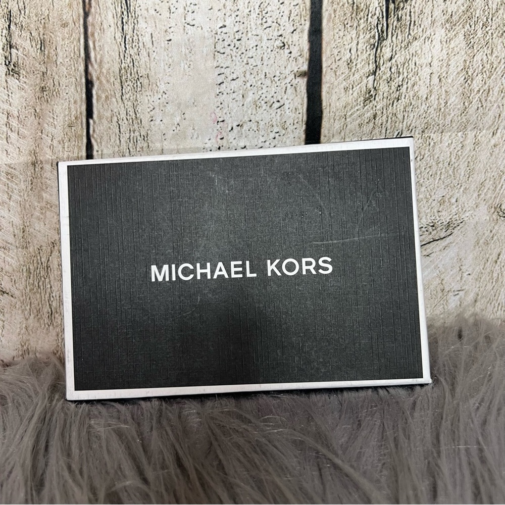 MICHAEL KORS - card holder & key wristlet - Picture 4 of 5
